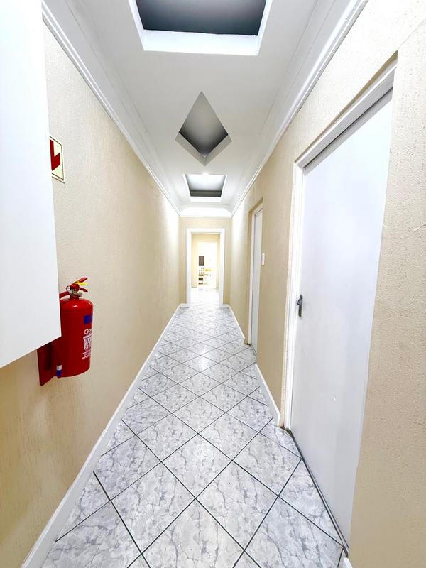 1 Bedroom Property for Sale in Woodstock Western Cape